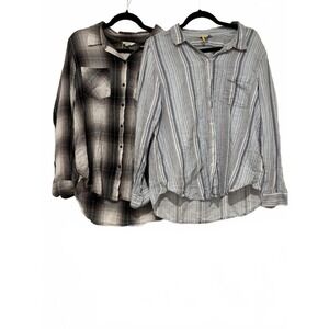 Women's 2 sz M Lucky Brand button down‎ shirts blue and brown #957